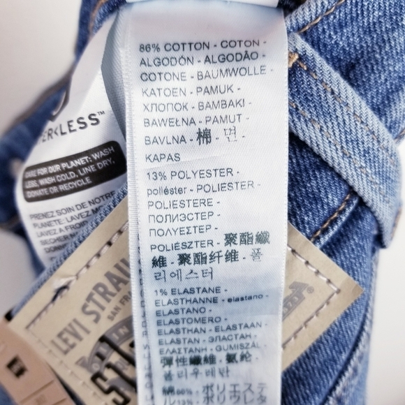 Levi's SilverTab A36990003 High-Waisted Mom Jean NWT - Picture 8 of 9